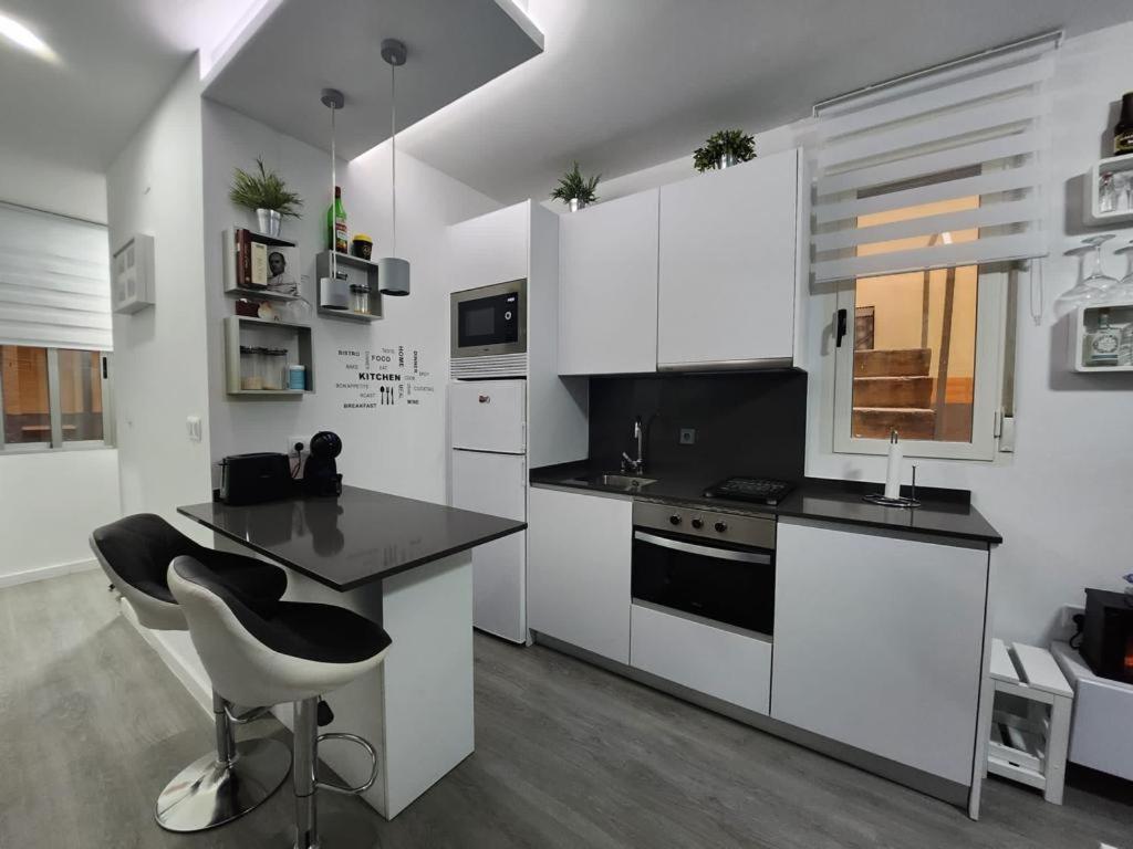 Embajadores, Apartamento Moderno Y Centrico Para 4 Madri Exterior foto